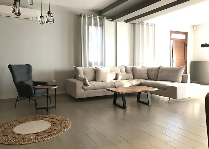 Stella In The Village Suites